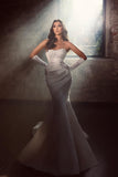 Beautiful Long Mermaid White Lace Sleeveless Wedding Dress With Appliques
