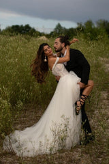 Beautiful Off-the-shoulder Sleeveless Column Floor-Length Tulle Wedding Dresses-misshow.com