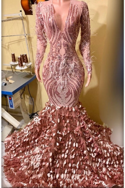 Beautiful V-Neck Long Sleeves Lace Mermaid Prom Dress with Appliques-misshow.com