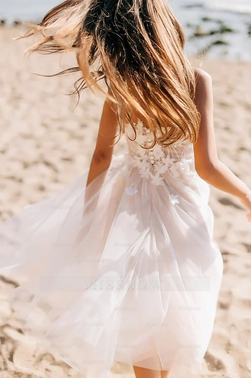 Beautiful White A-line Sleeveless Appliques Flower Girls Dress Beautiful White A-line Sleeveless Appliques Flower Girls Dress