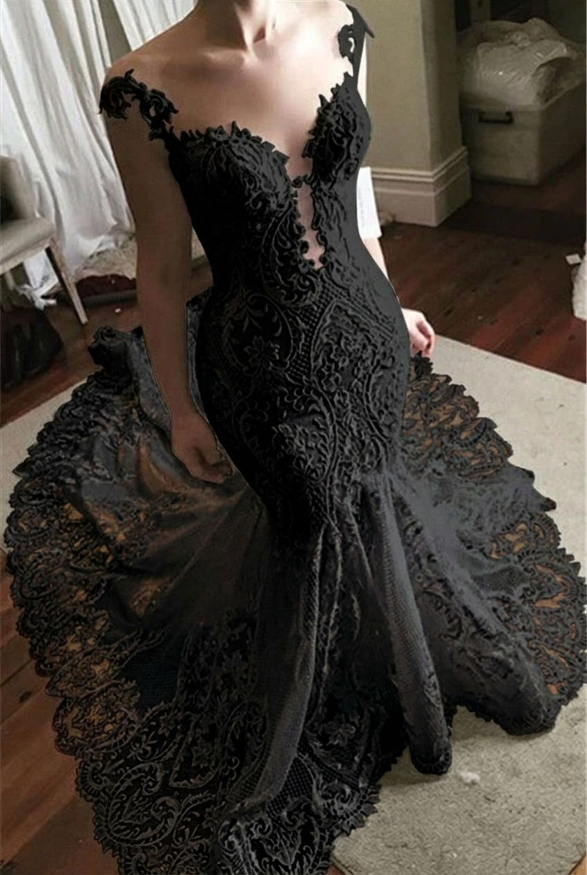 Black off-the-shoulder tulle mermaid wedding dress