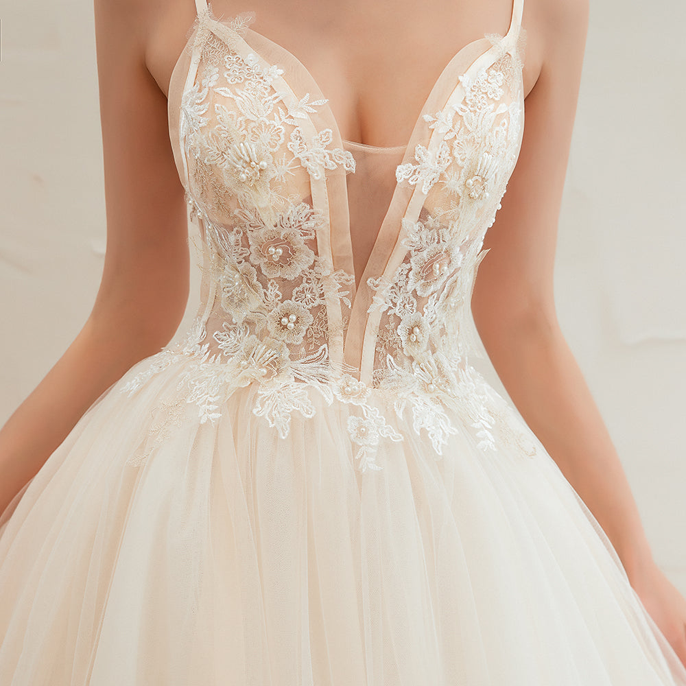 This elegant V-neck,Spaghetti Straps Tulle wedding dress with Lace,Beading,Pearls could be custom made in plus size for curvy women. Plus size Sleeveless A-line,Ball Gown bridal gowns are classic yet cheap.