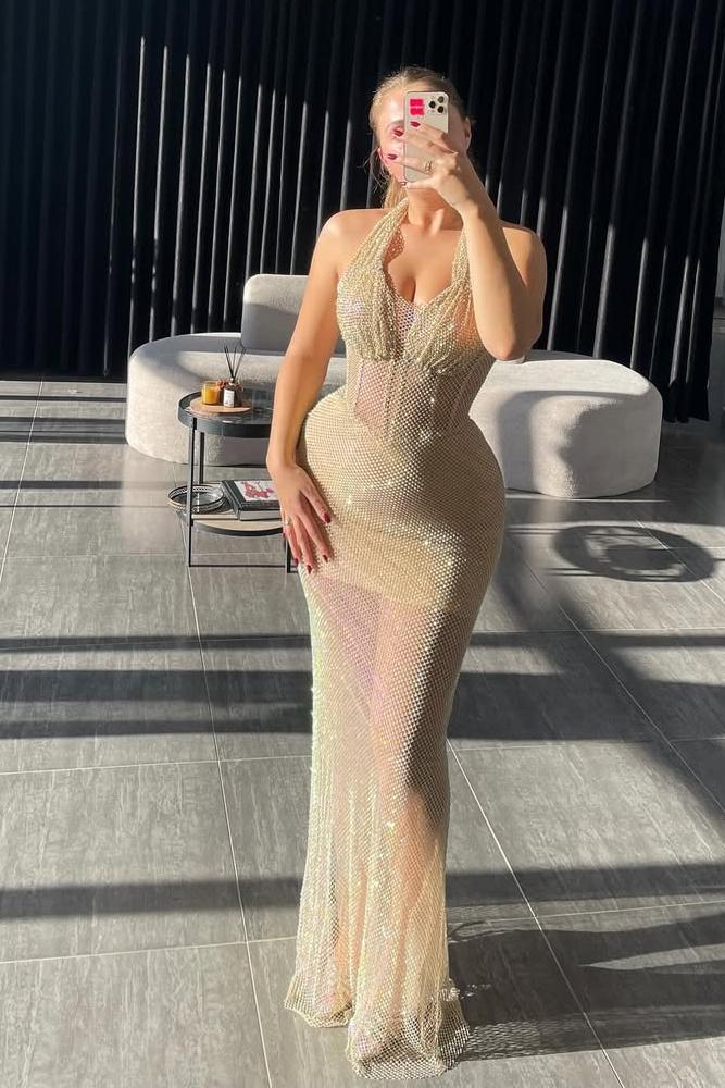 Chic Halter Neck Sleeveless Long Mermaid Formal Dress With Pleated