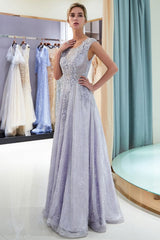 Looking for Prom Dresses,Evening Dresses in Tulle, A-line style, and Gorgeous Appliques,Pattern work  MISSHOW has all covered on this elegant Charming Aline Sleeveless Lace Appliques Evening Party Dress