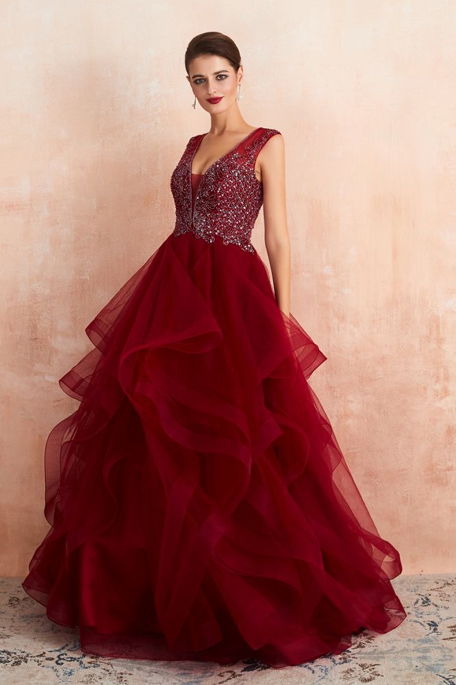 Looking for Prom Dresses,Evening Dresses,Homecoming Dresses,Quinceanera dresses in Tulle, A-line,Ball Gown,Princess style, and Gorgeous Beading,Sequined,Rhinestone work  MISSHOW has all covered on this elegant Charming Burgundy Sleeveless Party Dress Aline Puffy Tulle Evenign Dress with Sequins.