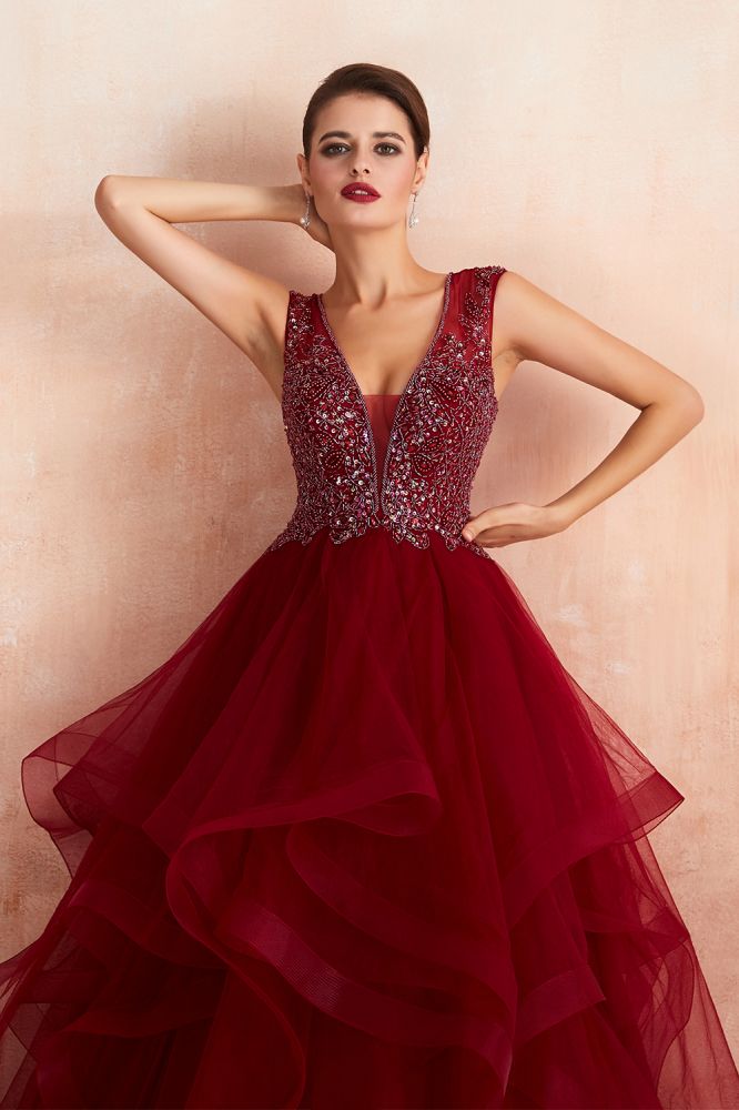 Looking for Prom Dresses,Evening Dresses,Homecoming Dresses,Quinceanera dresses in Tulle, A-line,Ball Gown,Princess style, and Gorgeous Beading,Sequined,Rhinestone work  MISSHOW has all covered on this elegant Charming Burgundy Sleeveless Party Dress Aline Puffy Tulle Evenign Dress with Sequins.