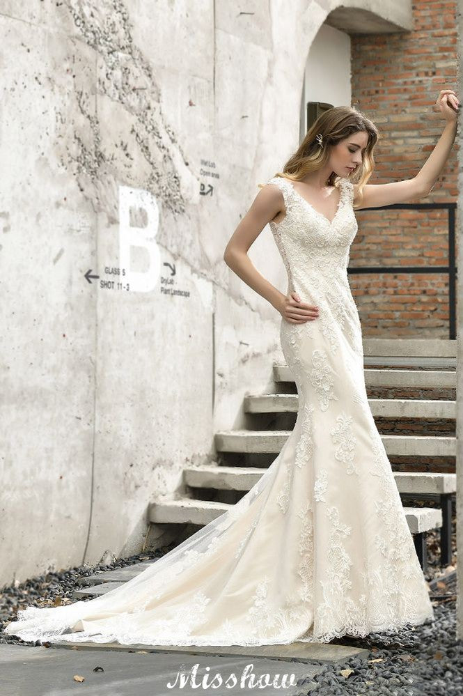 Looking for  in Tulle, Mermaid style, and Gorgeous Lace,Beading,Rhinestone work  MISSHOW has all covered on this elegant Charming V-Neck Floral Lace Mermaid Bridal Gown Sleeveless Sain Dress For Bride