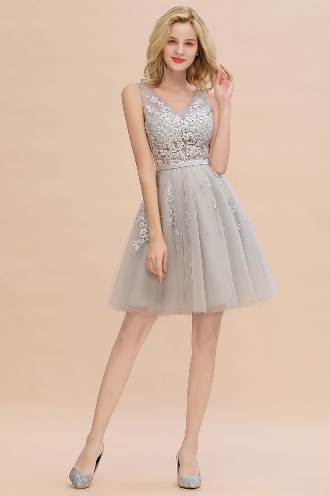 MISSHOW offers Charming V-Neck Tulle Lace Appliques Short Homecoming Dress Aline Backless Party Dress at a good price from Pearl Pink,Dusty Rose,Burgundy,Dark Navy,Silver,Tulle to A-line Mini,Knee-length them. Stunning yet affordable Sleeveless Prom Dresses,Evening Dresses,Homecoming Dresses,Bridesmaid Dresses,Quinceanera dresses.