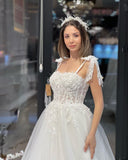 Chic Floor Length Sweetheart Sleeveless A-Line Tulle Wedding Dress with Appliques-misshow.com