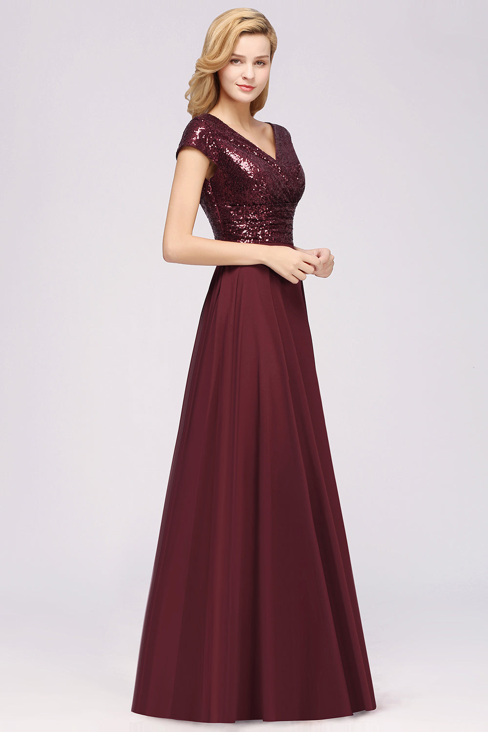 Chic Sequined Top V-Neck Sleeveless Burgundy Bridesmaid dresses