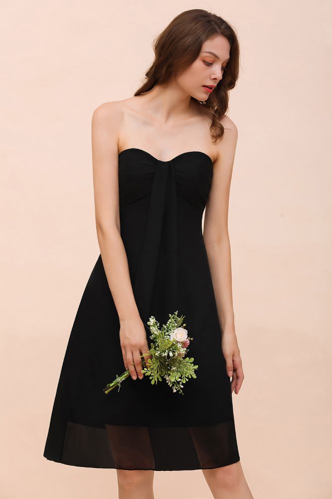 Cute Black knee length Bridesmaid Dress Sweetheart homecoming Dress for Girls-misshow.com