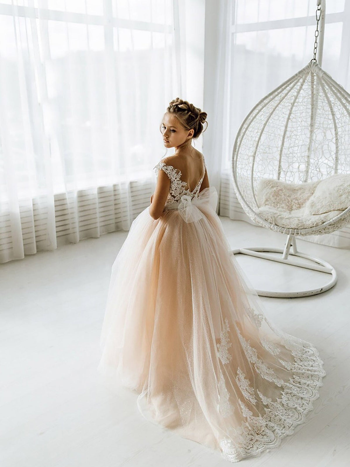 Cute Sleeveless Floral Lace Champagne Flower Girl Dress Champagne