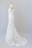 Deep V-neck Appliques Tulle Mermaid Elegant Wedding Dresses