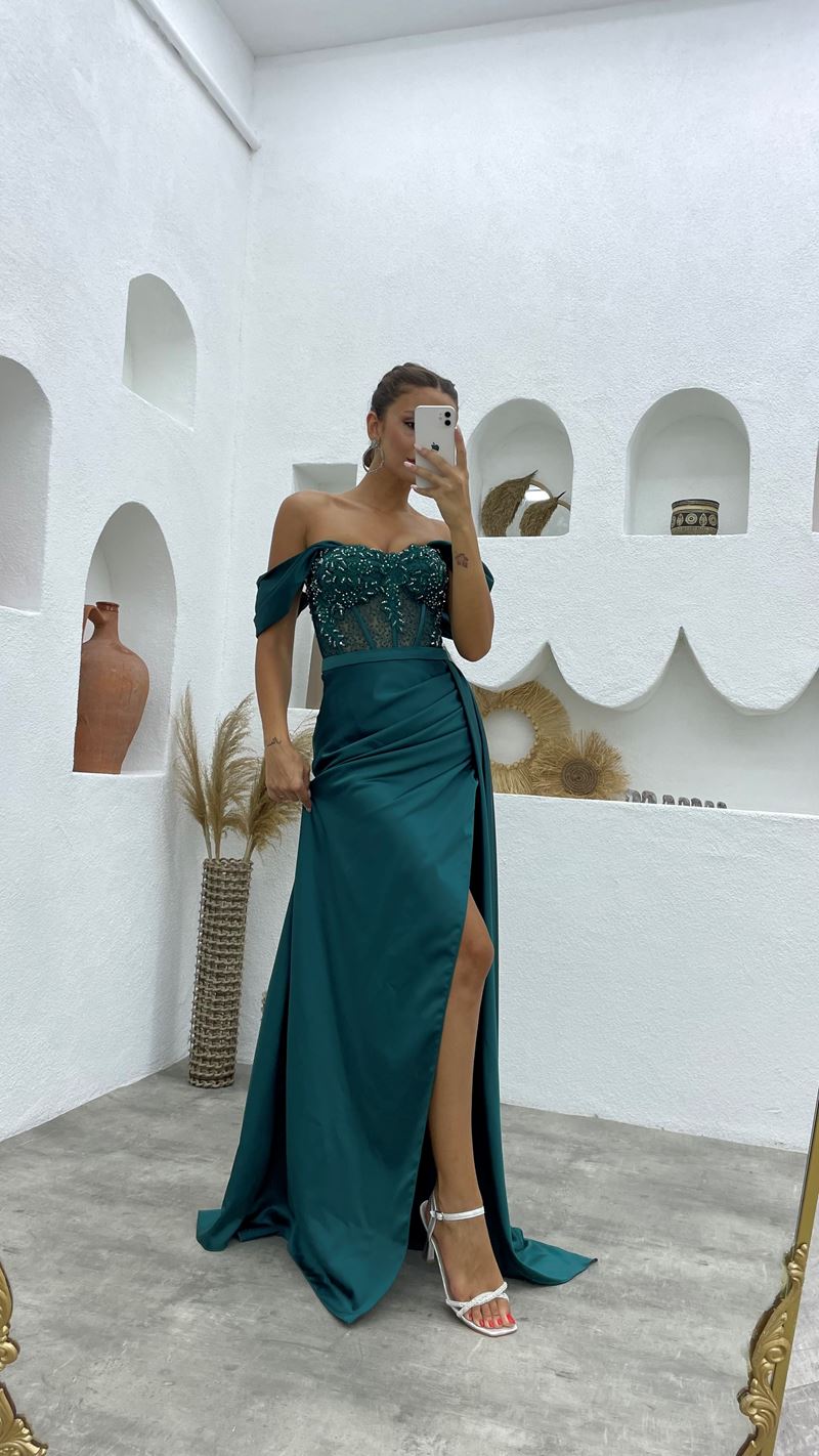 Deluxe Floor Length Off-The-Shoulder Sleeveless Mermaid Satin Prom Dress with Split-misshow.com