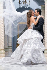 Dignified Sweetheart Sleeveless Ball Gown Tulle Wedding Dresses with Lace-misshow.com