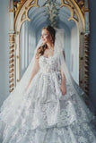 Dignified Sweetheart Sleeveless Ball Gown Tulle Wedding Dresses with Lace