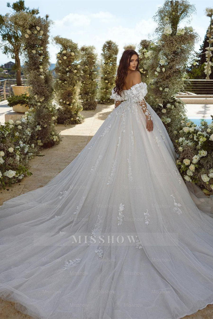 Elegant Long A-Line Appliques Lace Tulle Sweetheart Backless Wedding Dress
