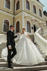 Elegant Designer Beautiful Cream Wedding Dresses A Line with Lace misshow