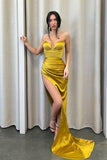 Elegant Designer Yellow Sleeveless Mermaid Prom Dress With Slit