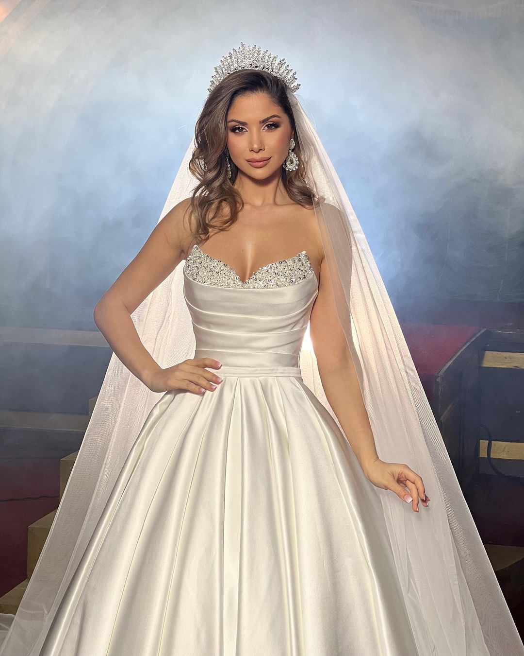 Elegant FloorLength Sleeveless A Line Satin Wedding Dress With Beads-misshow.com
