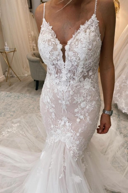 Elegant Long Mermaid V-neck Sleeveless Wedding Dresses With Lace-misshow.com