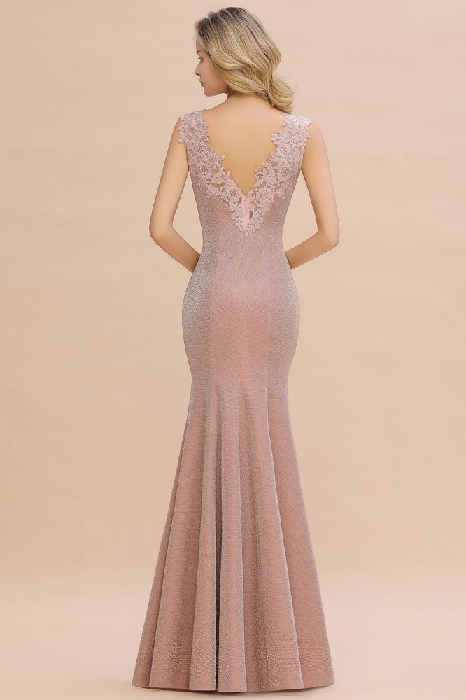 Looking for Prom Dresses,Evening Dresses,Homecoming Dresses,Bridesmaid Dresses,Quinceanera dresses in Lace,Bright silk, Mermaid style, and Gorgeous Lace work  MISSHOW has all covered on this elegant Elegant Mermaid Evening Party Dress Sleeveless V-neck Silk Slim Prom Gown.
