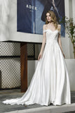Elegantes, schulterfreies, bodenlanges Brautkleid aus Satin mit herzförmigem Blumenspitze-Aline-Hochzeitskleid
