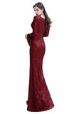 The gorgeous Elegant Sequined Burgundy V-Neck Mermaid Cocktail Party Dress Floor Length will stun every girl. The Tulle,Sequined Vintage Party dress will add extra elegance to your wholesale look.