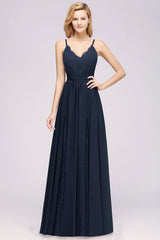 Elegant Spaghetti Straps Long Bridesmaid Dresses Lace V-Neck Maid of Honor Dress