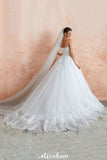 MISSHOW offers Elegant Sweetheart White Wedding Dress, Simple Tulle Beach Aline Ball Gown at a good price from White,Ivory,Tulle to A-line,Ball Gown,Princess Floor-length them. Stunning yet affordable Sleeveless .