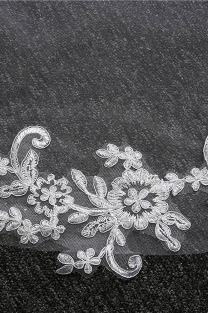 Shop MISSHOW US for a Elegant Tulle lace Applique Edge 3*1.5M Wedding Gloves. We have everything covered in this . 