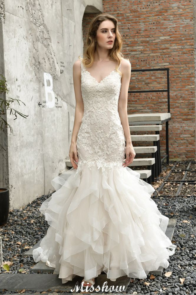 MISSHOW offers Elegant V-Neck Mermaid Bridal Gown Tulle Lace Appliques Puffy Wedding Dress at a good price from Ivory,Tulle to Mermaid Floor-length them. Stunning yet affordable Sleeveless .