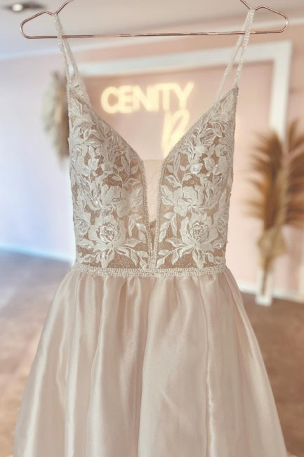 Elegant v-neck spaghetti straps sleeveless a-line lace Wedding dresses-misshow.com