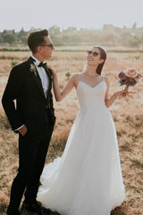 Exquisite Spaghetti Strap Sleeveless A-Line Floor-Length Lace Wedding Dresses-misshow.com