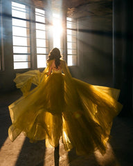 Extravagant Long Gold Sleeveless Prom Evening Dresses With Detachable Train-misshow.com