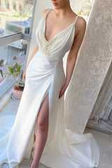 Fabulous Long White V-neck Pearls Sleeveless Prom Dress With Slit-misshow.com
