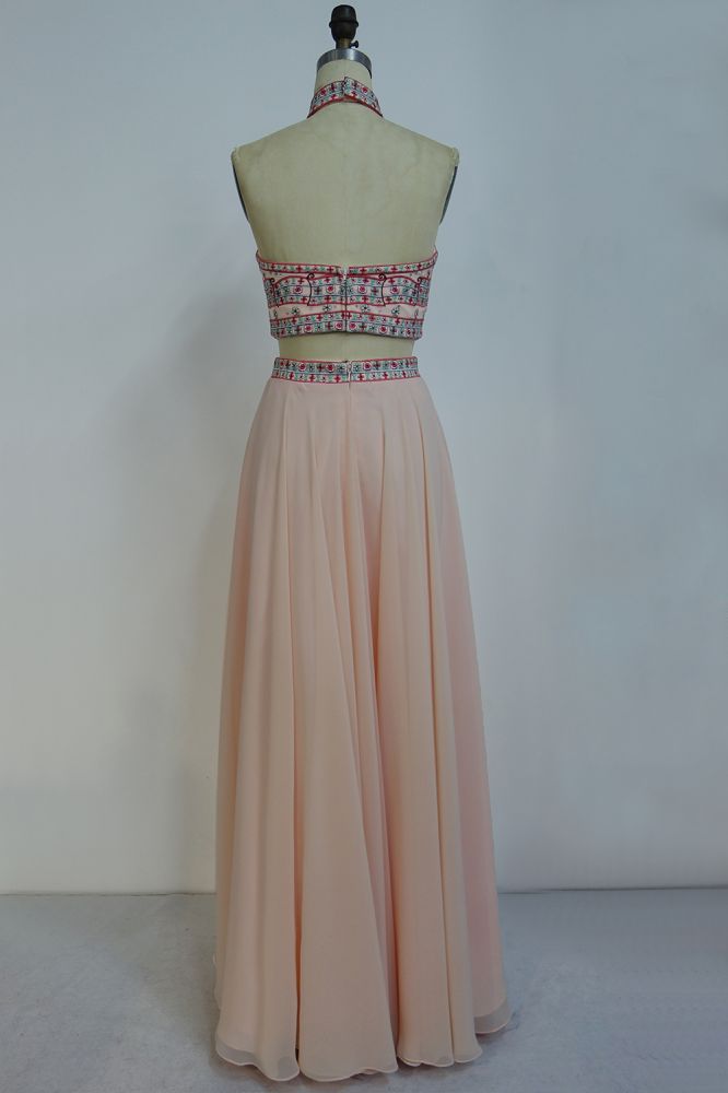 Looking for Realdressphotos in 30D Chiffon, A-line,Two Pieces style, and Gorgeous Appliques work  MISSHOW has all covered on this elegant Floor Length Halter A-line Two-piece Chiffon Appliques Prom Dresses.