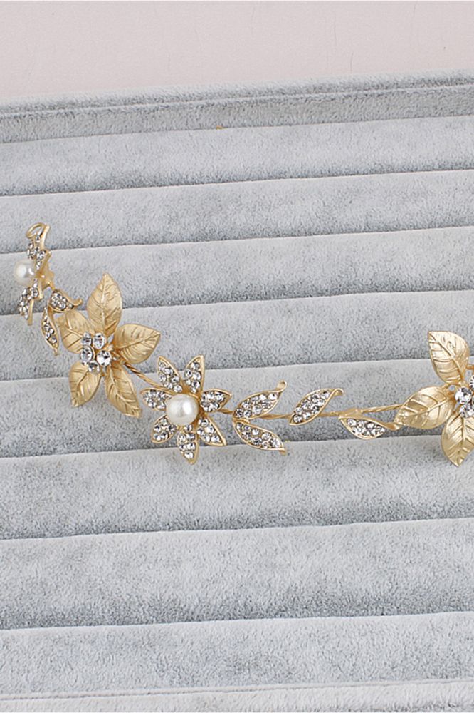 Shop MISSHOW US for a Floral Alloy ＆Imitation Pearls Daily Wear Hairpins Headpiece with Rhinestone. We have everything covered in this . 