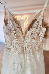 Glamorous sweetheart v-neck sleeveless a-line lace Wedding Dresses-misshow.com