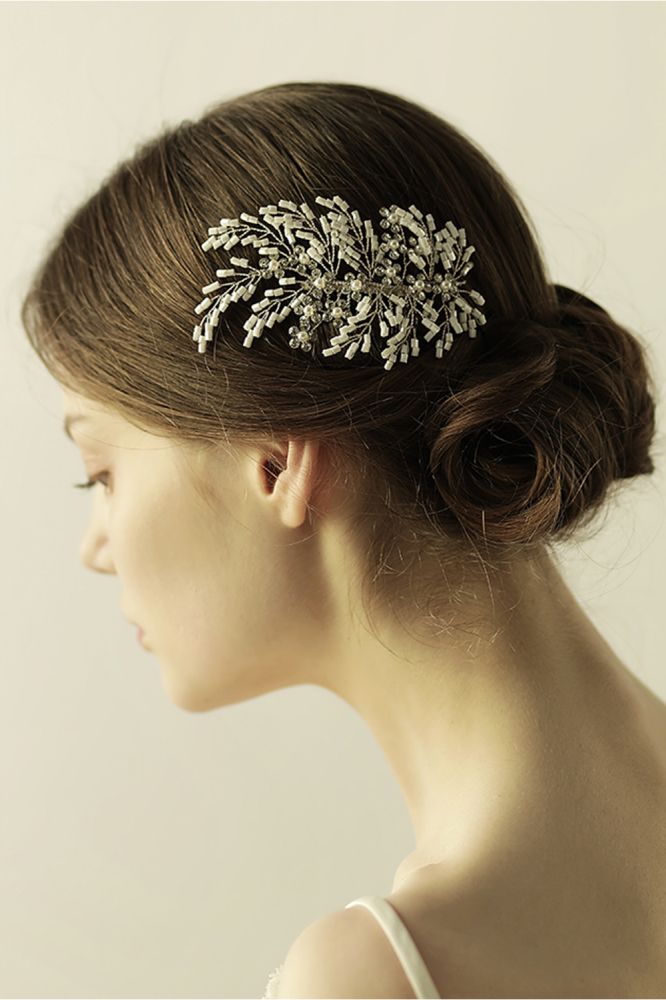 Shop MISSHOW US for a glamourous Alloy Imitation Pearls Special Occasion Combs-Barrettes Headpiece with Rhinestone. We have everything covered in this . 