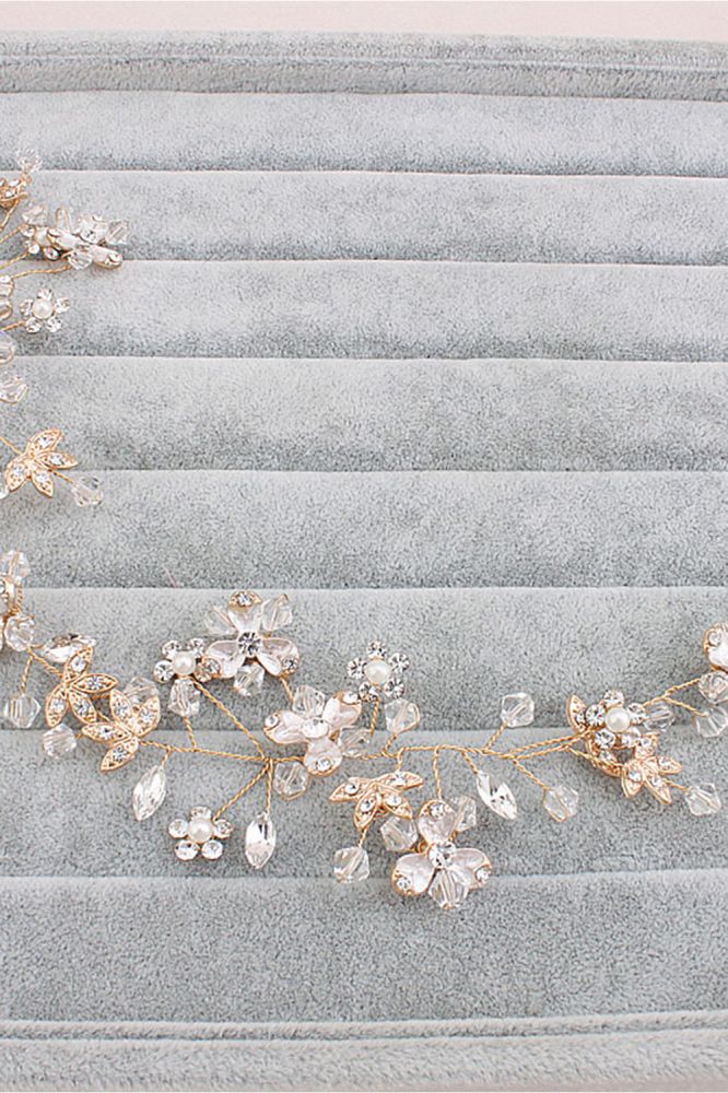 Shop MISSHOW US for a Glamourous Alloy Imitation Pearls Special Occasion＆Party Hairpins Headpiece with Crystal Rhinestone. We have everything covered in this . 