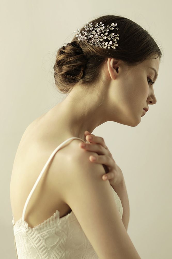Shop MISSHOW US for a glamourous Alloy Party Combs-Barrettes Headpiece with Crystal. We have everything covered in this . 
