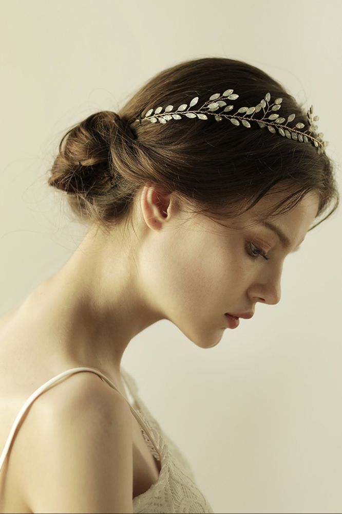 Shop MISSHOW US for a Glamourous Alloy Party Headbands Headpiece with Crystal. We have everything covered in this . 