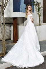 MISSHOW offers Gorgeous Off the Shoulder White aline Bridal Gown Garden Lace Appliques Wedding Dress at a good price from White,Ivory,Tulle to A-line,Ball Gown,Princess Floor-length them. Stunning yet affordable Cap Sleeves .