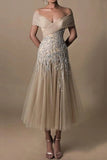 Gorgeous Short A-line Off-the-shoulder Beading Wedding Dresses With Lace
