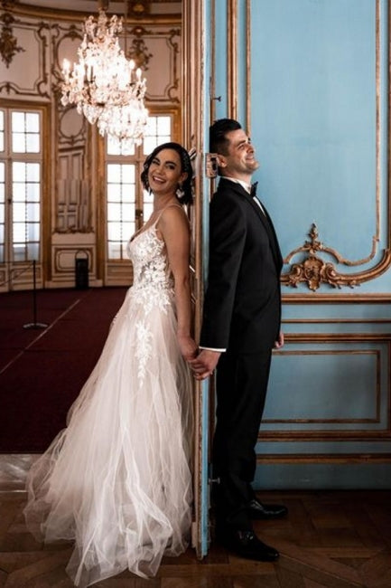 Gorgeous Spaghetti Straps Sleeveless A-Line Tulle Wedding Dresses with Pattern-misshow.com