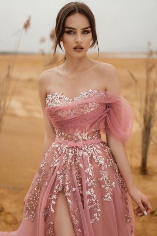 Gorgeous Sweetehart Sequins Appliques Prom Dress Long With Slit-misshow.com