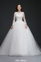 This elegant Jewel Tulle wedding dress with Appliques could be custom made in plus size for curvy women. Plus size Long Sleeves Ball Gown bridal gowns are classic yet cheap.