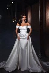 Simple Off-the-shoulder Satin A-line Sleeveless Wedding Dresses With Detachable Train