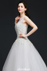 This elegant Scoop Tulle wedding dress with Lace could be custom made in plus size for curvy women. Plus size Sleeveless Princess bridal gowns are classic yet cheap.